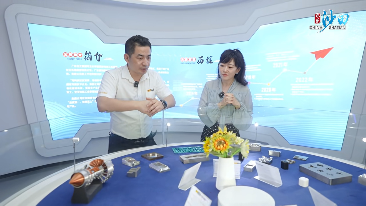 官媒聚焦！今一火花机“钢铁绣花”雕刻中国精度