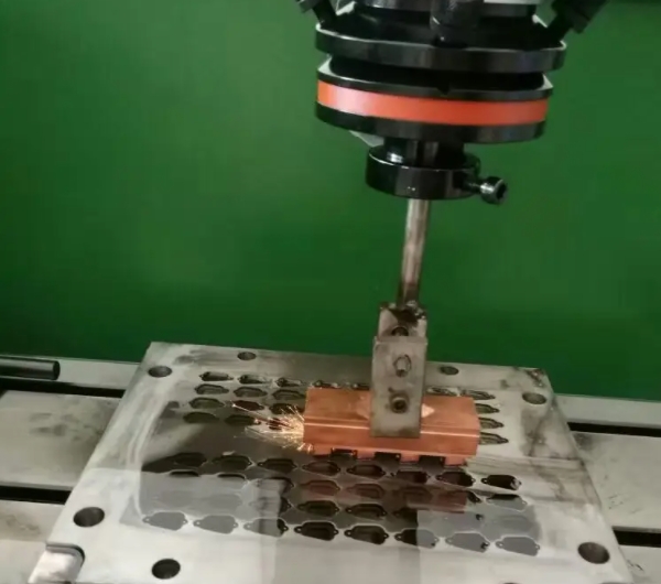 可延长使用寿命的几个火花机保养小技巧