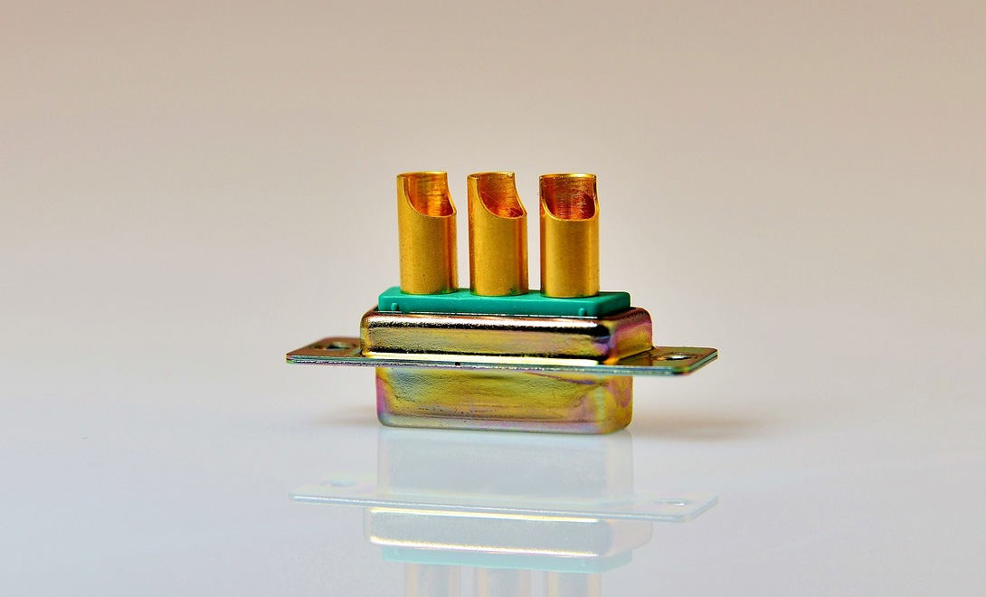 ZNC火花机：中小型精密加工的务实之选